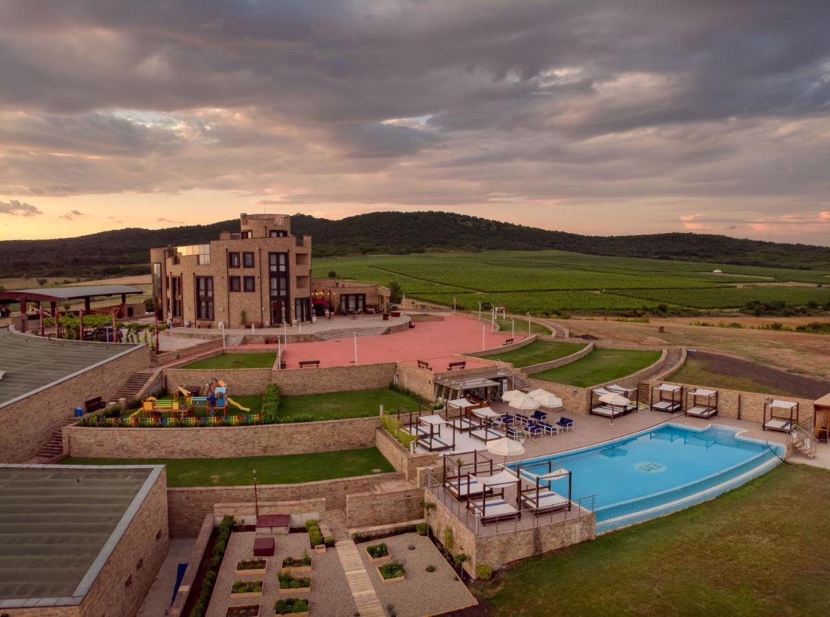 Hotel Soli Invicto Elenovo  Dış mekan fotoğraf