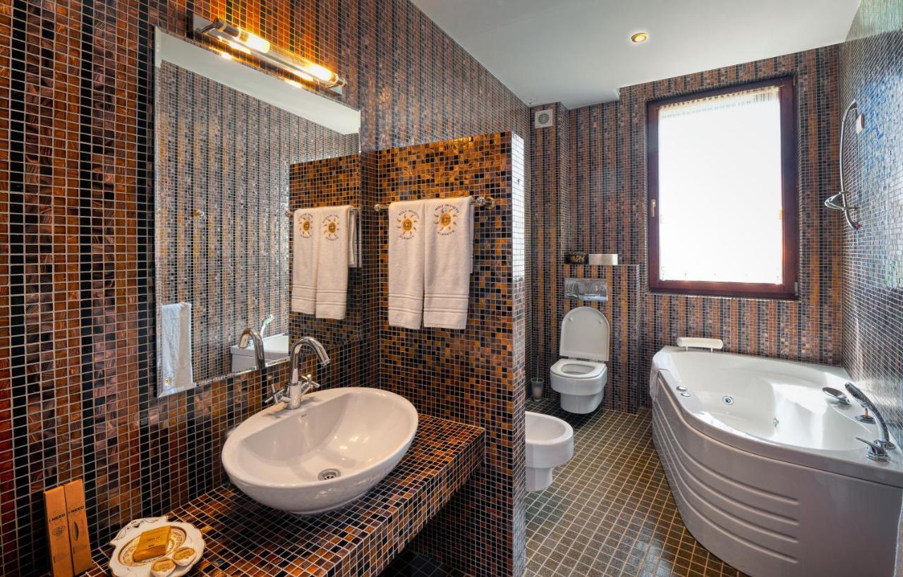 Hotel Soli Invicto Elenovo  Dış mekan fotoğraf